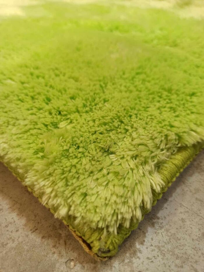 שטיח עינב ירוק תפוח פינה